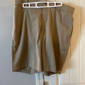 Nike golf short dry fit